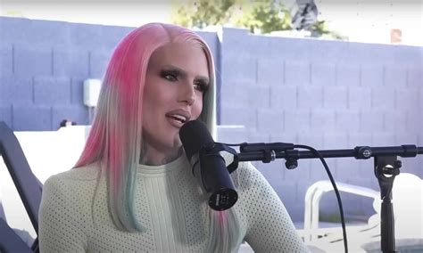 is jeffree star a girl|Jeffree Star doubles down on made up gender。